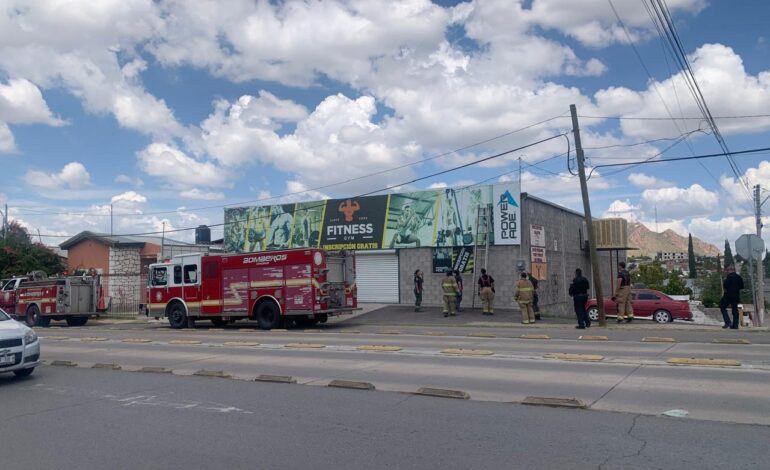  Sofocan incendio en gimnasio de av. Ocampo