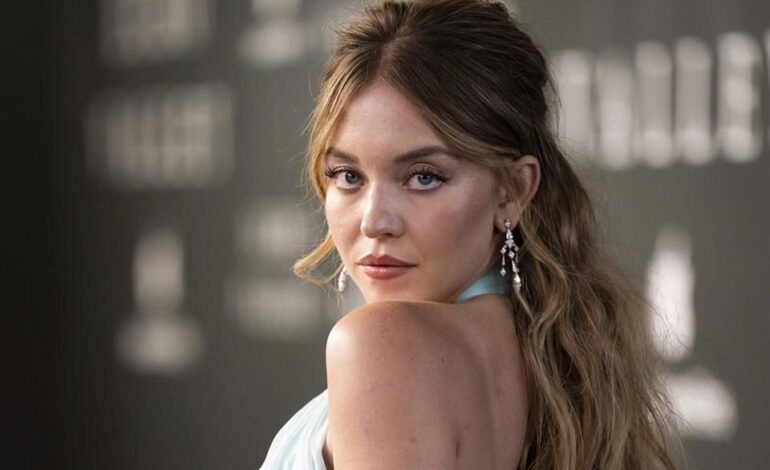  Sweeney y ex mánager de Justin Bieber gozan cita romántica