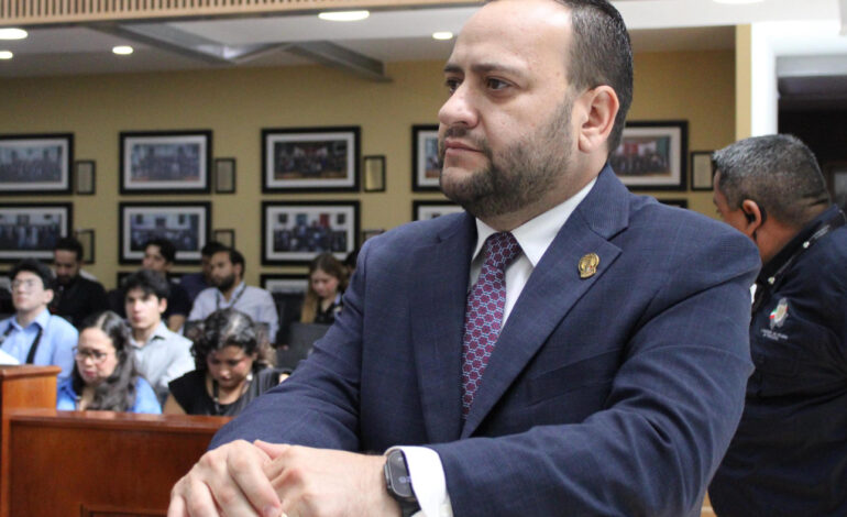  No se puede despolitizar tema ganadero; debe permanecer en conversación pública: Arturo Medina