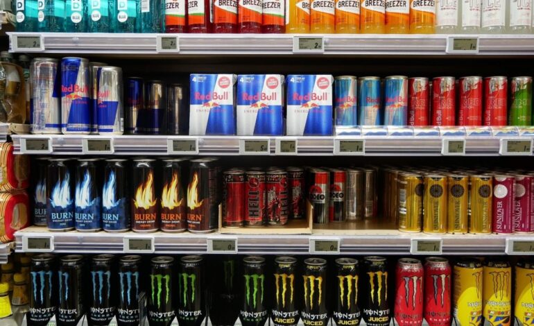  Aprueban prohibir venta y suministro de bebidas energetizantes a menores de edad