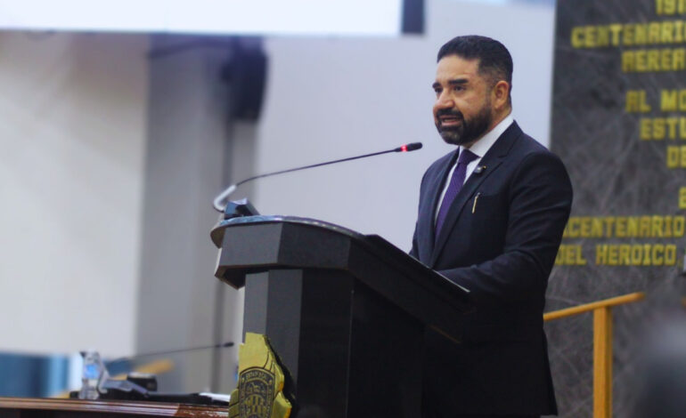  Francisco Sánchez presenta iniciativa para blindar en la Constitución del Estado la libertad de expresión como un derecho fundamental