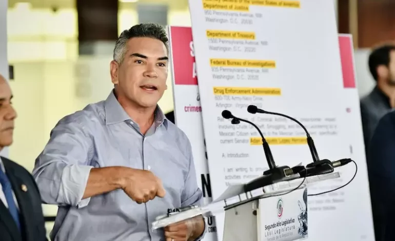  Morena saca a ‘Alito’ de la Comisión de Hacienda del Senado