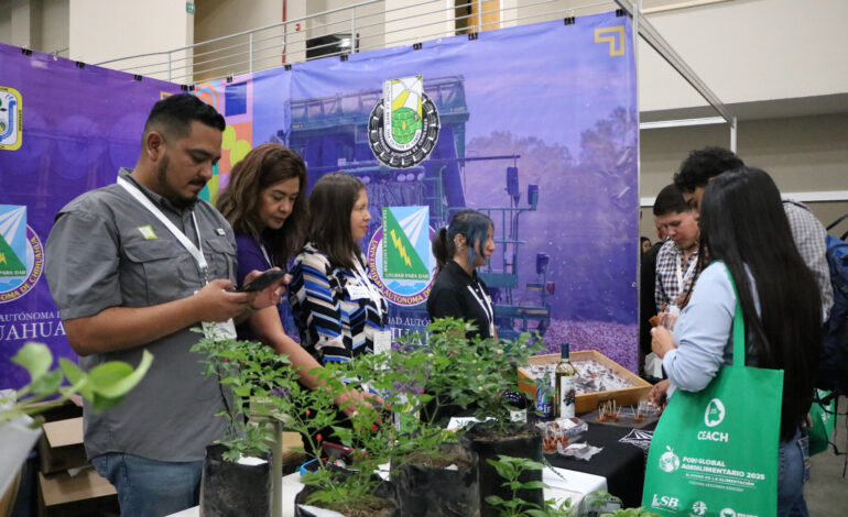  La UACH destaca en el Foro Global Agroalimentario 2025 con la participación de FACIATEC y FCAyF