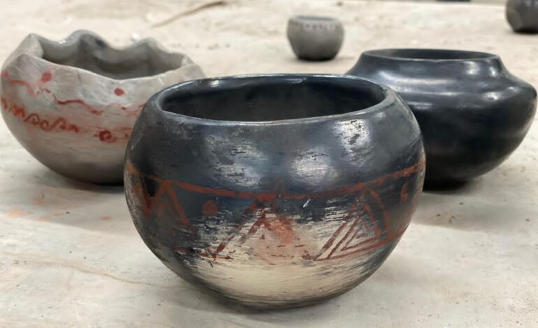  Invita la Facultad de Artes de la UACH a curso exprés de cerámica durante el mes de octubre