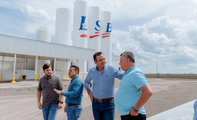  Marco Bonilla tiende puentes con comunidad menonita y empresarios lácteos en Cuauhtémoc