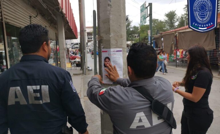  Realiza FEM pega de pesquisas de mujeres ausentes en zona Centro de Ciudad Juárez