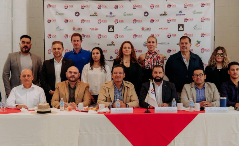  Comparte Marco Bonilla políticas de desarrollo económico con miembros del CCE de Cuauhtémoc