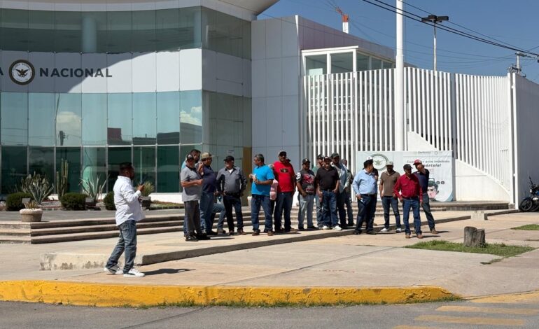Toman integrantes de la Amotac instalaciones de la GN; denuncian extorsión a menonita