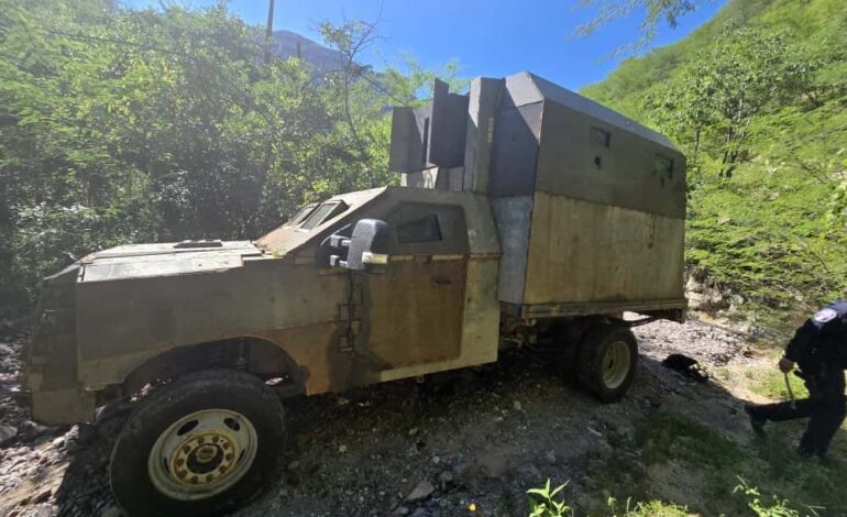  Aseguran vehículo blindado y ametralladora en Moris