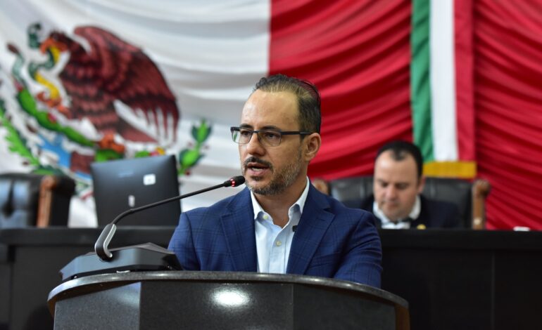  Congreso exhorta al senador Adán Augusto López a solicitar licencia y responda por el caso “La Barredora”