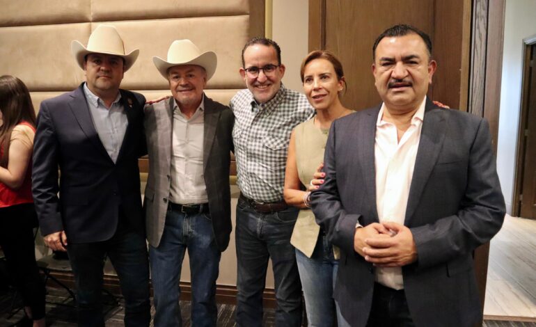  El campo requiere unidad y voluntad política: Manque Granados refrenda compromiso con ganaderos de Chihuahua
