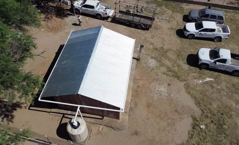  Impulsa JCAS instalación de cosechas de agua de lluvia en Tubares, Urique