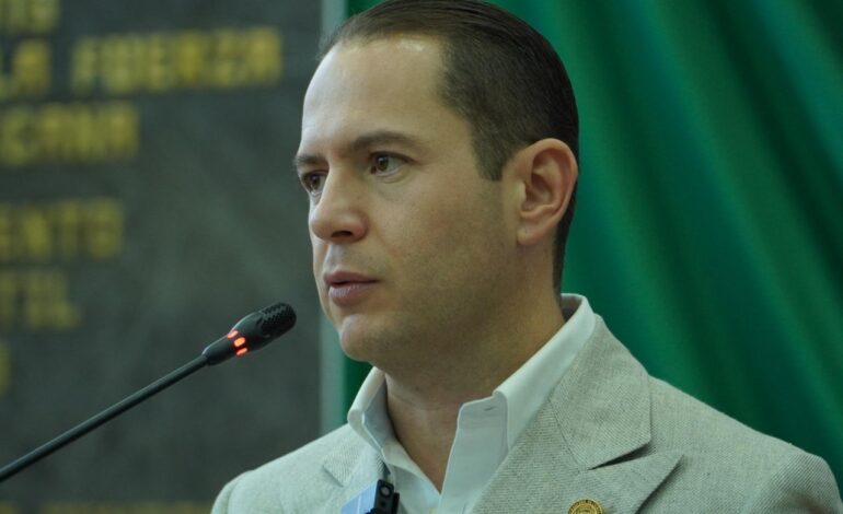  Propone Villalobos reforma para frenar la discriminación en el acceso al empleo