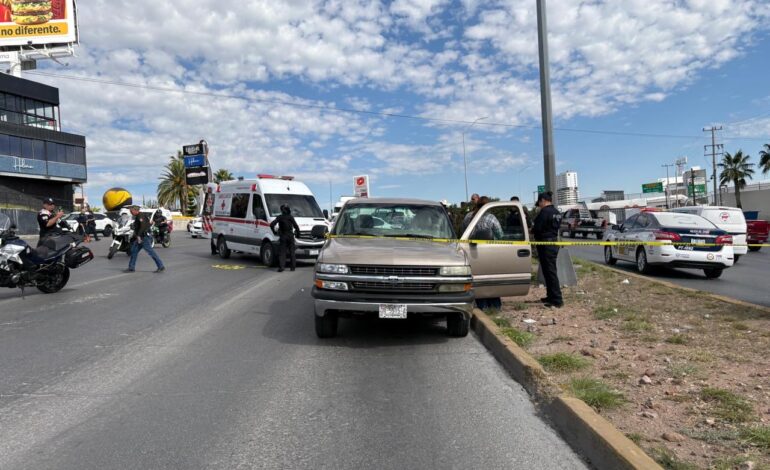  Choque frente al Rock Bowl deja a un policía Vial lesionado