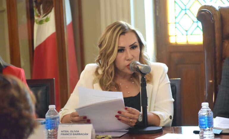  Presenta Síndica Olivia Franco su 4º Informe de Labores ante el H. Ayuntamiento