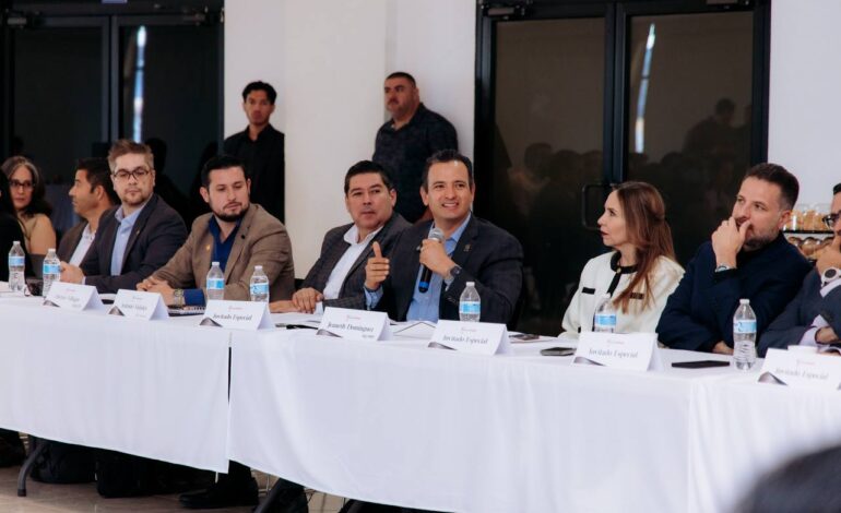 Comparte Marco Bonilla estrategias de desarrollo económico con empresarios chihuahuenses