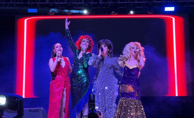 Conquista a miles de chihuahuenses “Mentiras, el musical” en el FICUU 2025