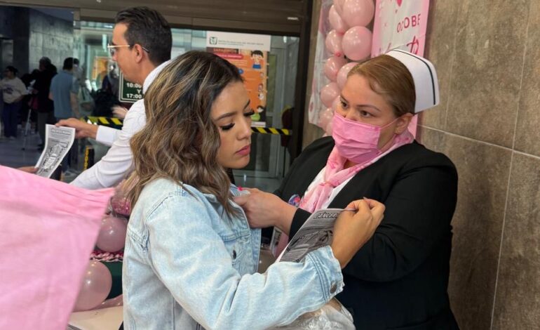 Colocan IMSS Chihuahua módulo en HGR No. 1, “Morelos” para concientizar sobre cáncer de mama