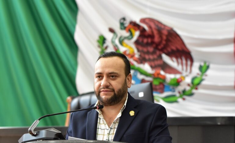  Congreso declara el día de los educadores comunitarios y refuerza desde la educación básica la cultura del cuidado del agua