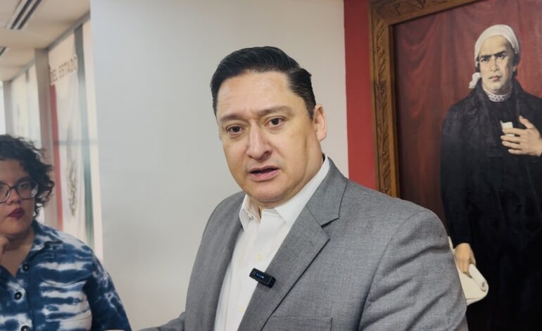 Hay mucha camaradería entre aspirantes del PAN, no como en Morena que se sacan la lengua: Alfredo Chávez