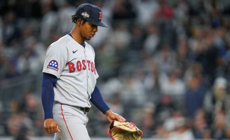 Red Sox utilizó siete lanzadores en derrota ante Yankees