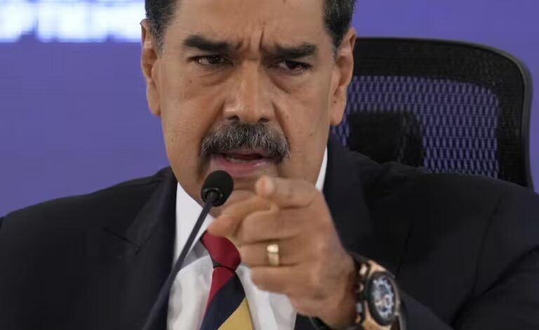  Vicepresidenta de Venezuela habría ofrecido a EEUU un gobierno sin Maduro, según el Miami Herald
