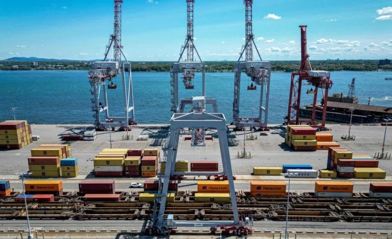  Trump anuncia aumento de 10% de aranceles a Canadá