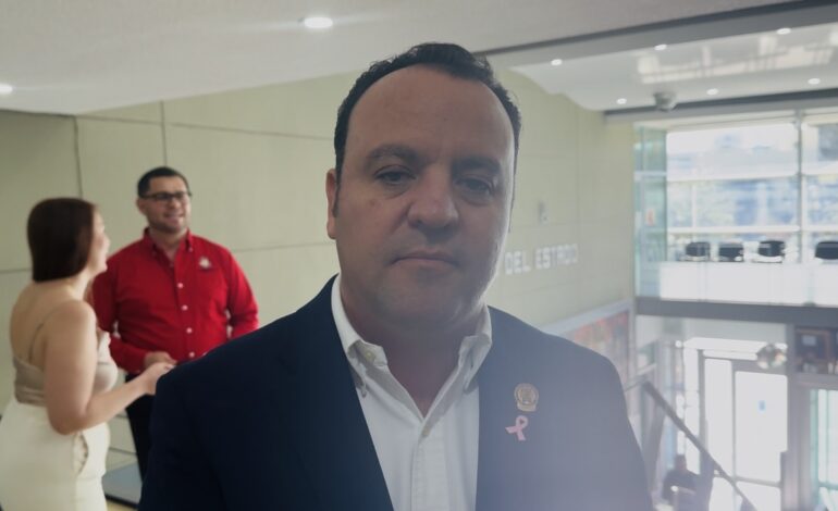  Seguimos firmes vs reforma a Ley de Amparo; analizaremos posible acción de inconstitucionalidad: Presidente del Congreso
