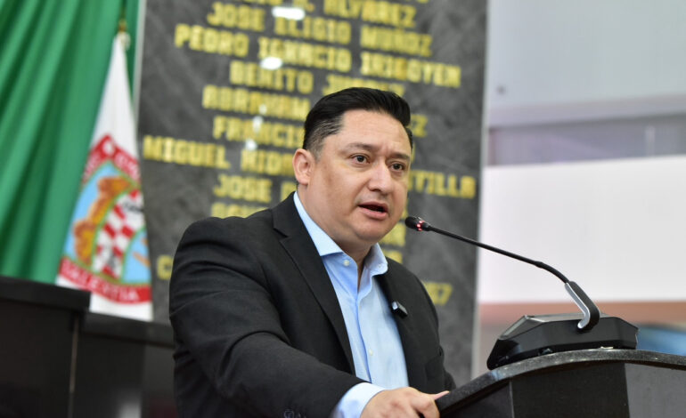  Paro en el SAT es ejemplo del desorden financiero que ha dejado Morena: GPPAN