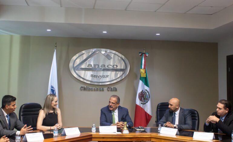  Recibe CANACO el distintivo “Empresa Comprometida con los Derechos Humanos”