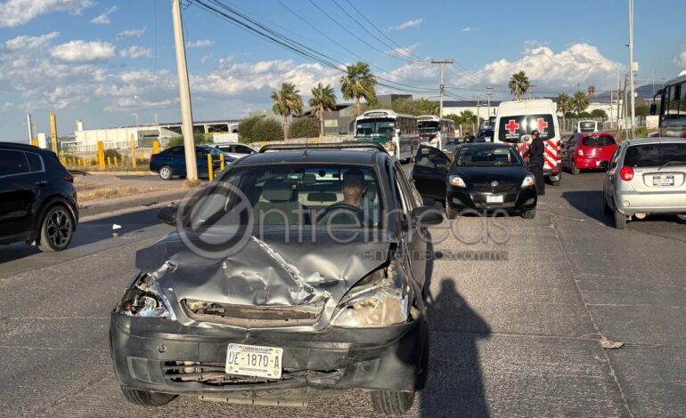  Choque deja una mujer lesionada en la vialidad CH-P