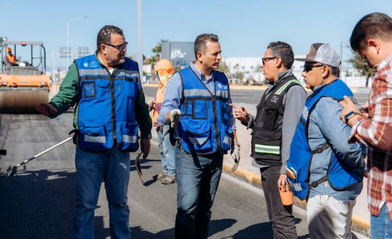  Supervisa alcalde Marco Bonilla recarpeteo de lateral del boulevard Fuentes Mares