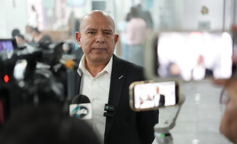  La oposición no está bien informada y no conoce el juicio de amparo: GPMorena