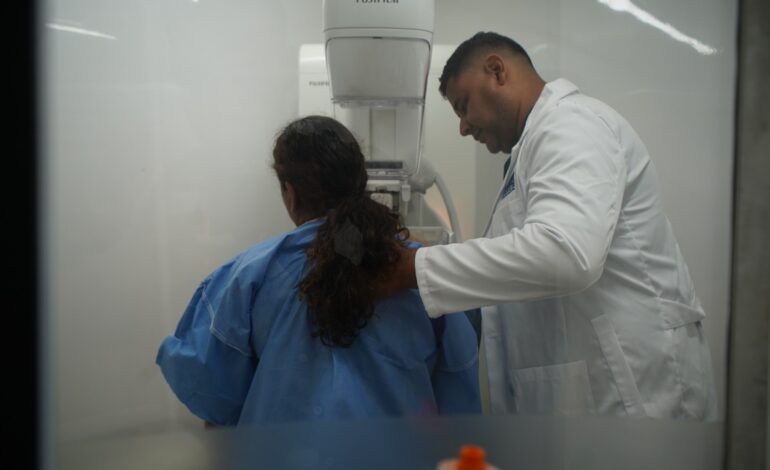  Anuncia Estado actividades por el Mes de la Lucha contra el Cáncer de Mama