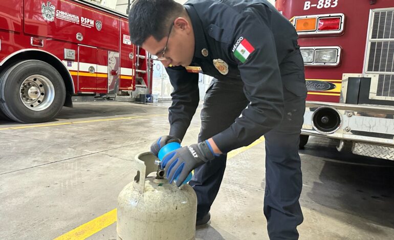Emite Bomberos de Chihuahua recomendaciones para evitar accidentes por fallas en instalación de gas
