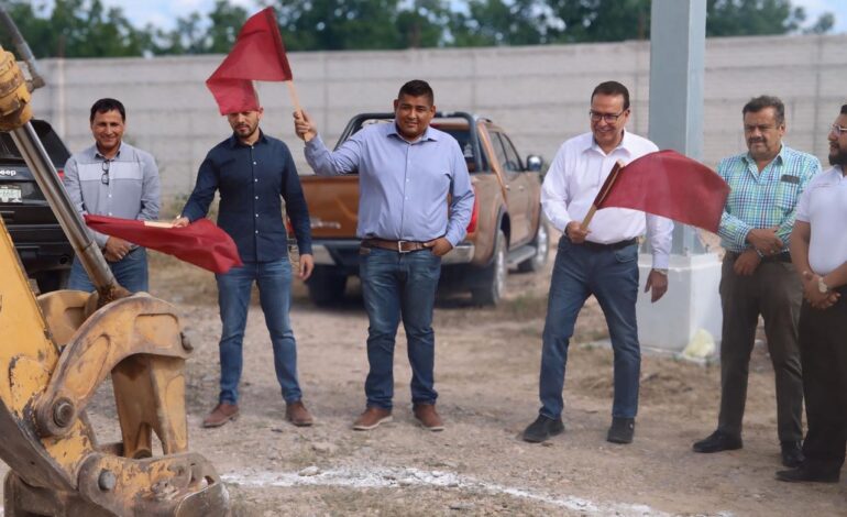  Inician JCAS y JMAS Jiménez construcción de red de agua potable y alcantarillado