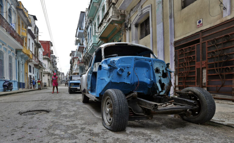  ¿Son las sanciones de EE.UU. la causa principal de la crisis en Cuba? Hablan ocho economistas
