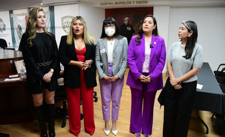  No importan los colores, lo importante es representar a las mujeres: Joss Vega y Nancy Frías