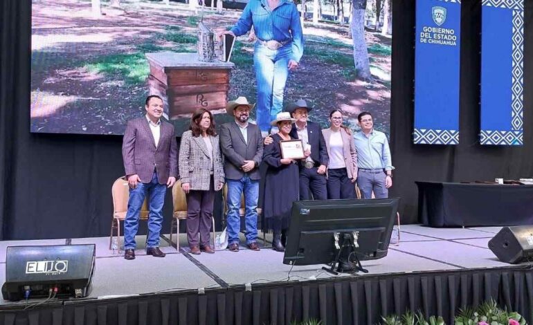  Diputada Yesenia Reyes felicita a mujeres rurales de Casas Grandes reconocidas en Mujer Rural 2025
