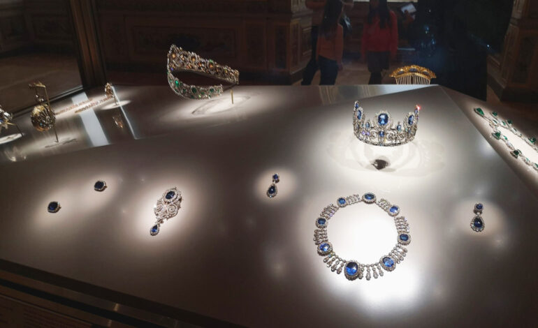Robo en el Louvre: estas son las ocho joyas sustraídas