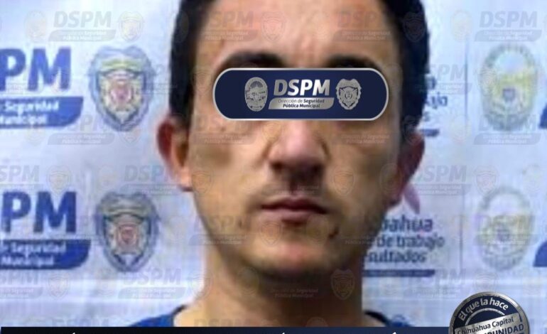  En Los Olivos, municipales detienen a hombre con varias bolsitas de supuesta cocaína