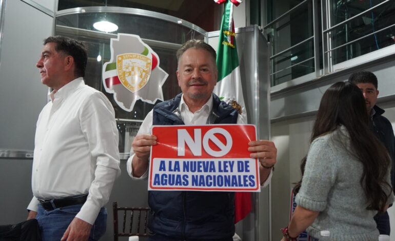  “Es un ataque directo al campo”: Mario Vázquez firma compromiso contra Ley de Aguas