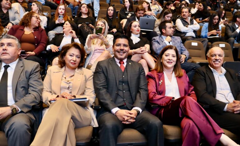  Participan magistraturas y funcionarios del TEE en la audiencia pública de la Comisión Presidencial para la Reforma Electoral