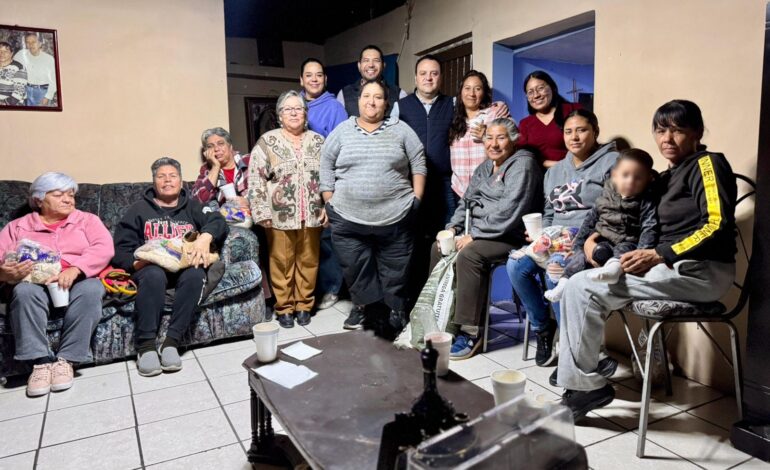  Recorre el diputado Memo Ramírez colonias de Parral para atender necesidades de las familias