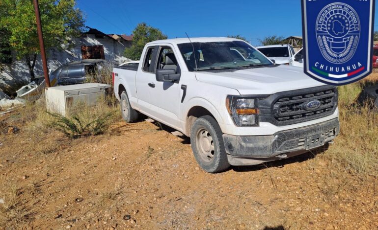  Recuperan en Parral pick up robada en Estados Unidos