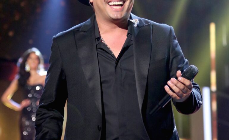  Regresa Julión Álvarez a Chihuahua capital; próximo 7 de marzo en el Estadio Olímpico