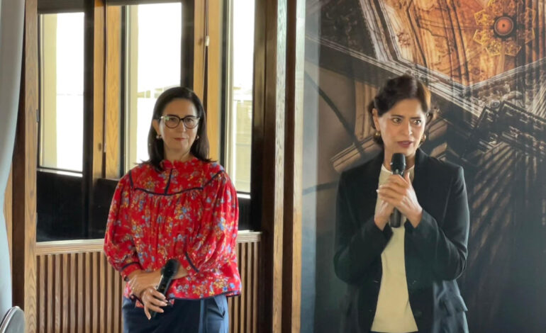  Se reúnen regidoras y asociaciones para impulsar acciones por la familia