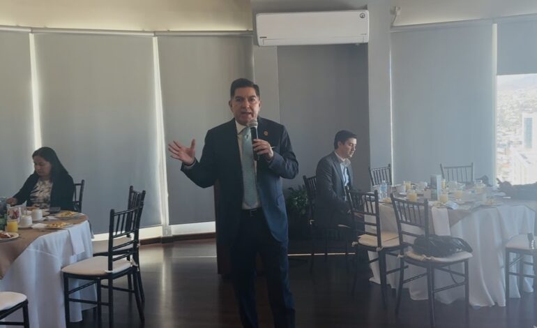  “Con los productores agrícolas y ganaderos chihuahuenses, todo, sin ellos, nada”: Borunda por Ley de Aguas