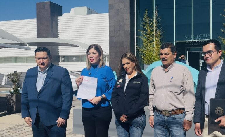  Denuncian panistas a Pérez Cuéllar por presunto uso indebido de recursos públicos y abandono de funciones