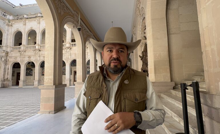  Hoy, reunión binacional para analizar suspensión al cruce de ganado